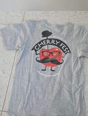 Vintage WHOLE FOODS T-Shirt CHERRY FEST Medium